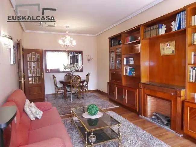 Sala de estar de Piso en venta en Bilbao  con Terraza