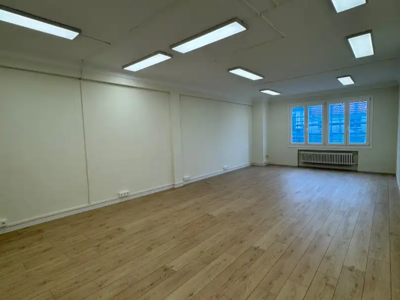 Büro zur Miete in Bilbao  mit Heizung
