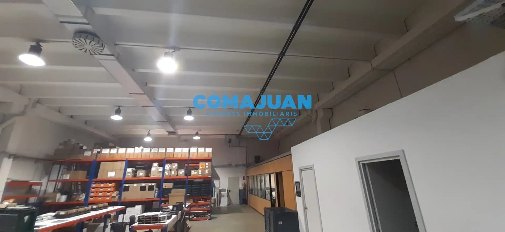 Nave industrial en venta en Argentona