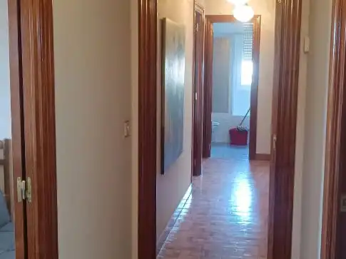 Wohnung zur Miete in Falces mit Möbliert, Ofen und Waschmaschine