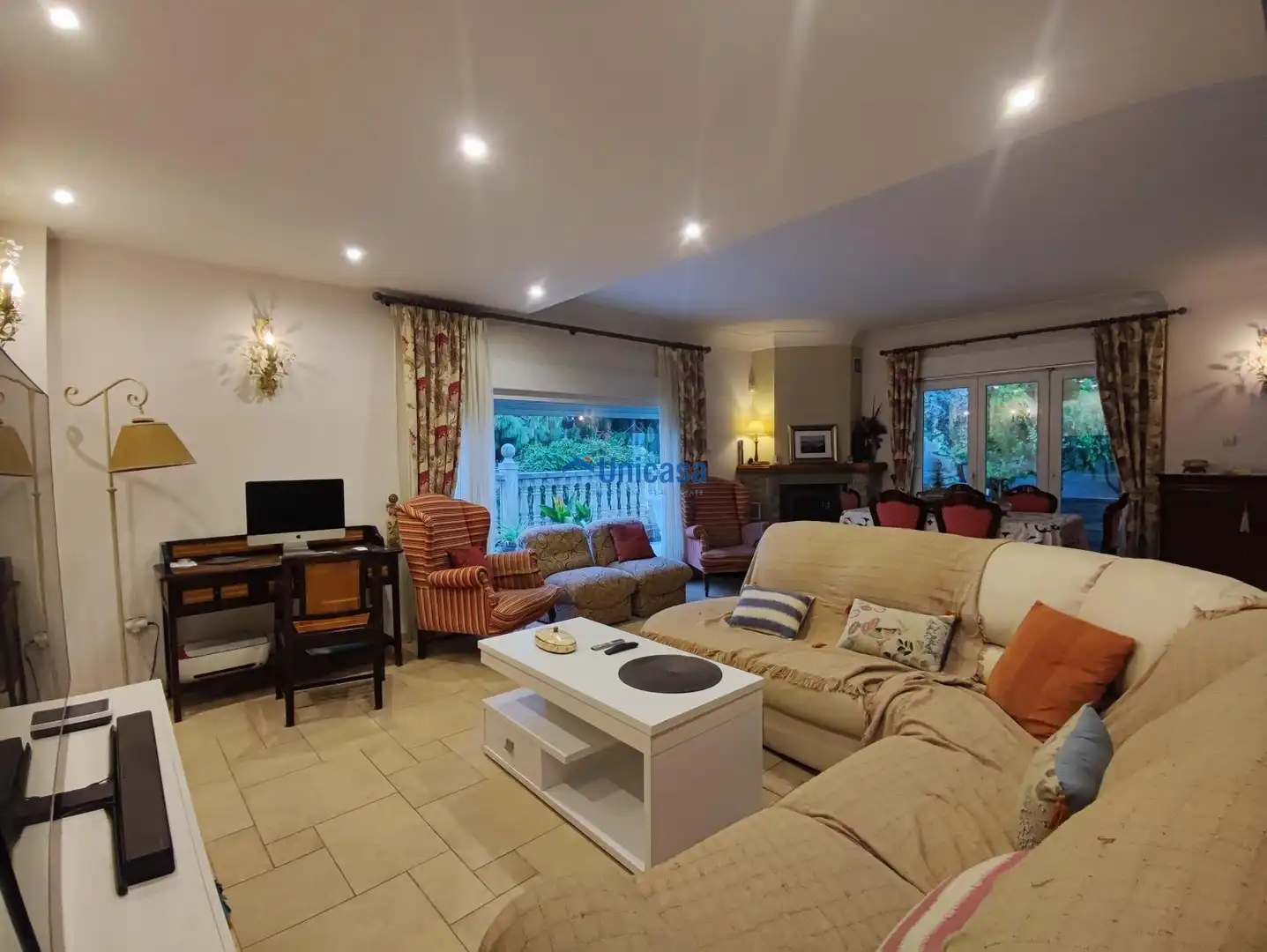 Living room of Houses for sale in Málaga  with Air Conditioner, Heating and Private garden