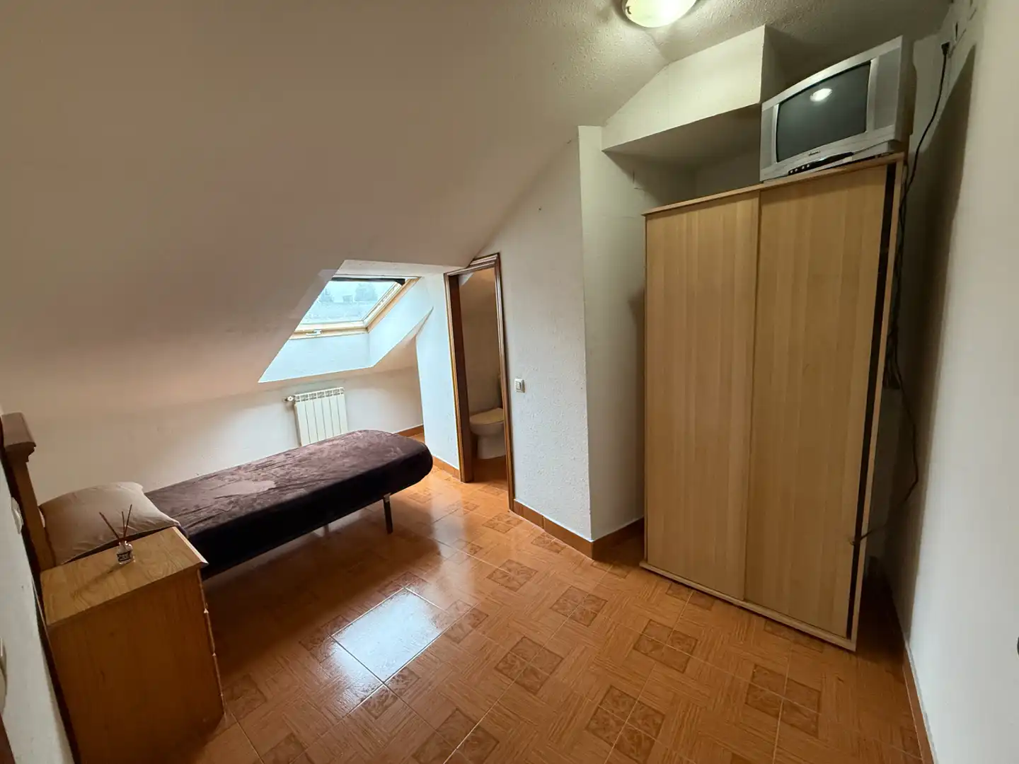 Dormitori de Edifici en venda en Siero amb Alarma