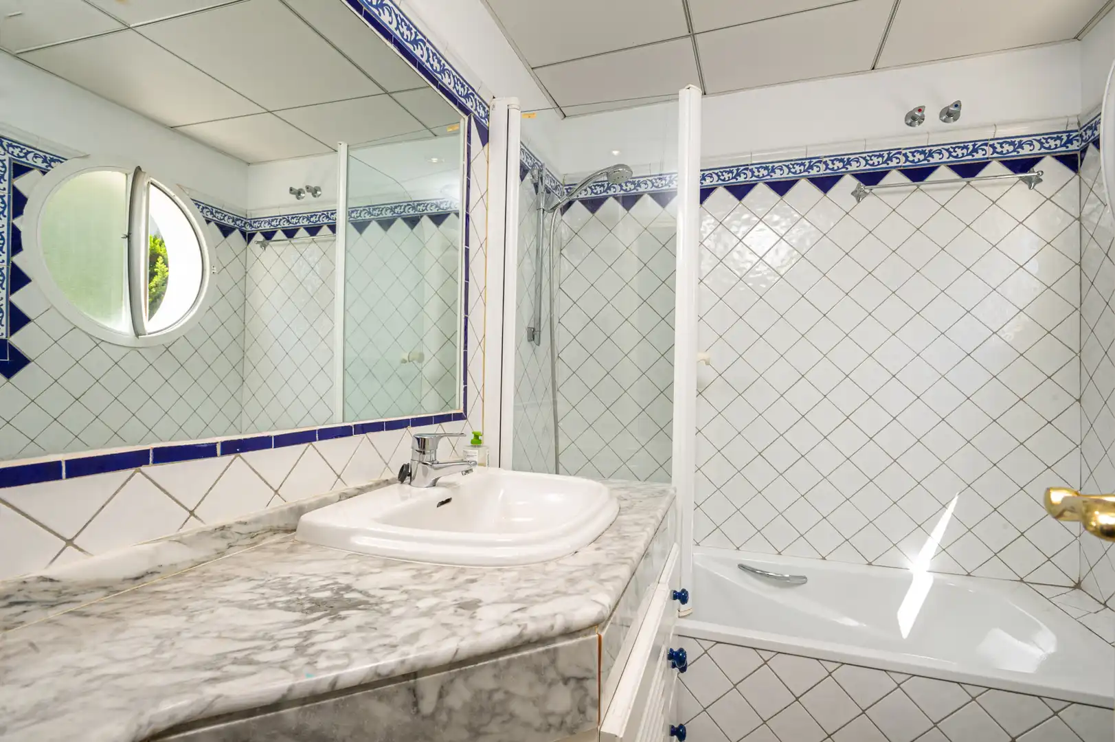 Casa adosada en venta en Lugar Urbanizacion Bahia Marbella, Bahía de Marbella