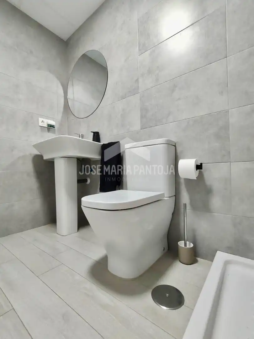 Bathroom of Flat for sale in Jerez de la Frontera  with Air Conditioner, Heating and Private garden