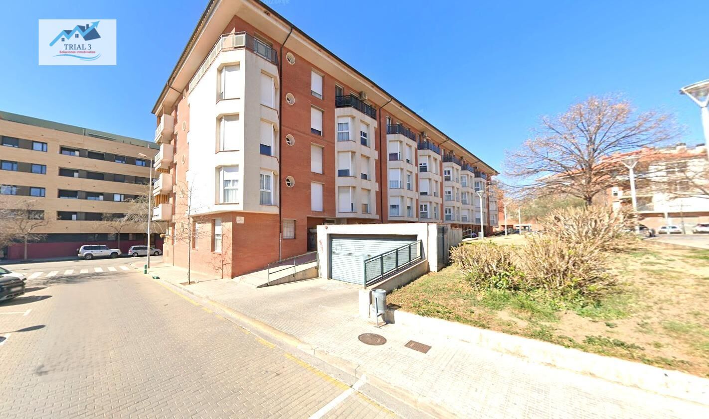 Exterior view of Flat for sale in Castellar del Vallès  with Terrace and Balcony