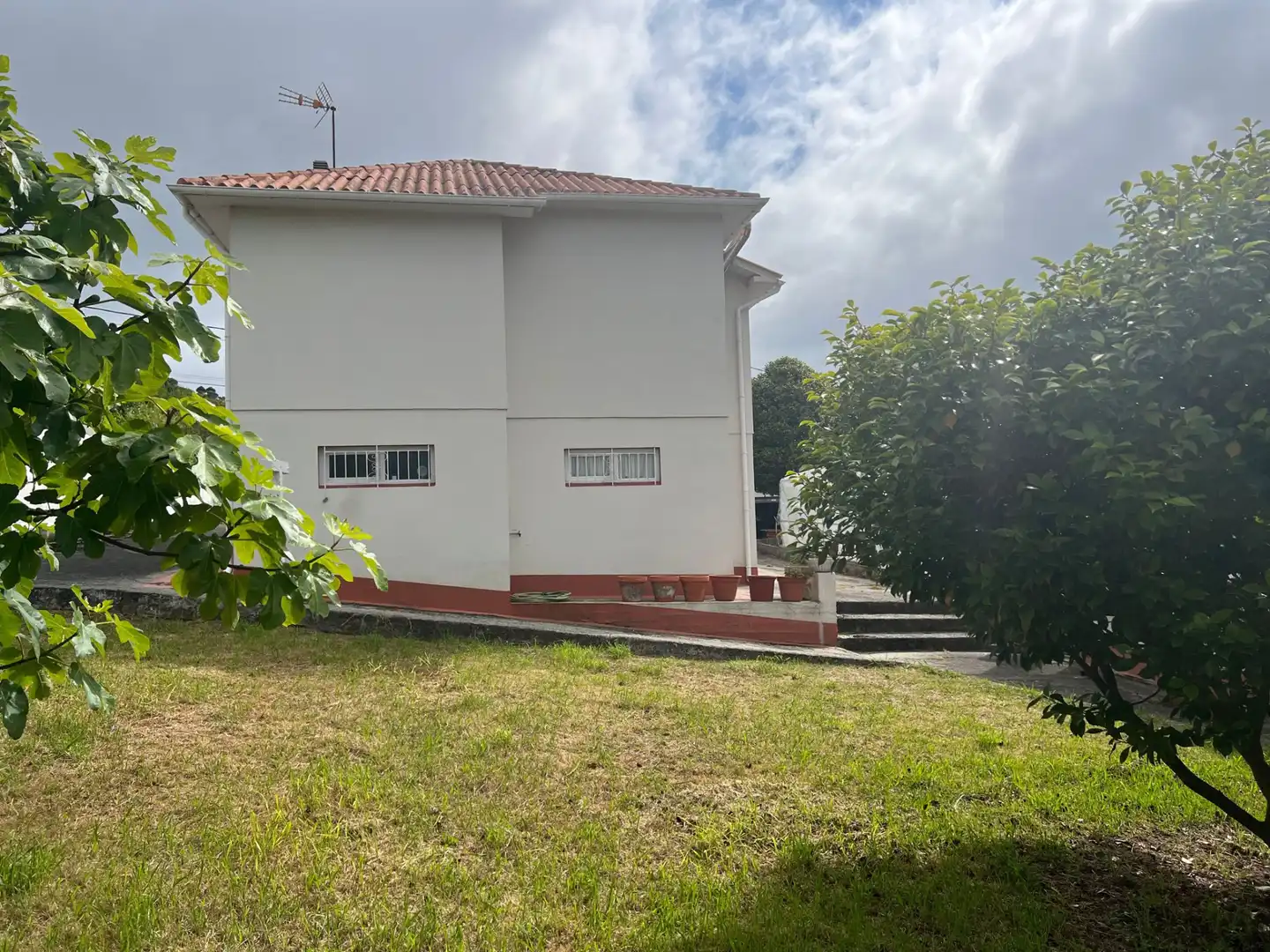 Vista exterior de Casa o xalet en venda en Ferrol amb Calefacció