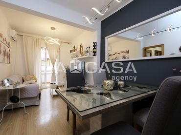 Wohnung mit Balkon zum Verkauf in Avinguda de Borbó