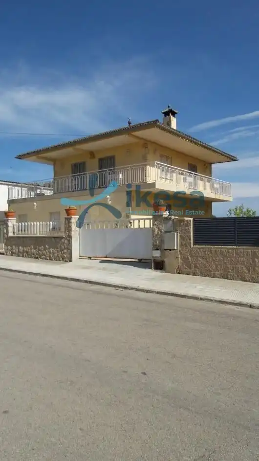 Casa en venda a Sant Jaume dels Domenys