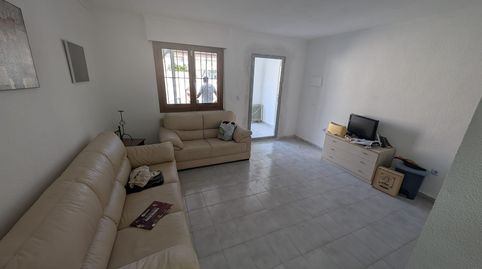 Foto 3 de Casa o chalet en venta en Avenida Adradas, 174, Zona Carrefour - Urbanizaciones, Torrevieja