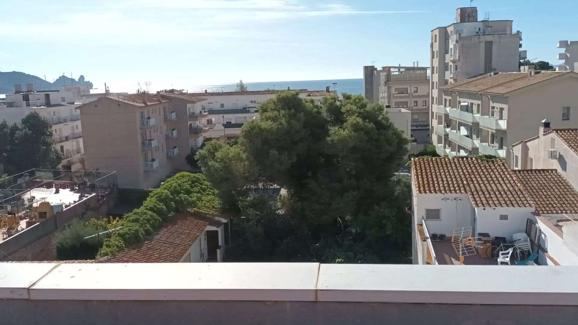 Apartament amb piscina en venda a L'Estartit Poble