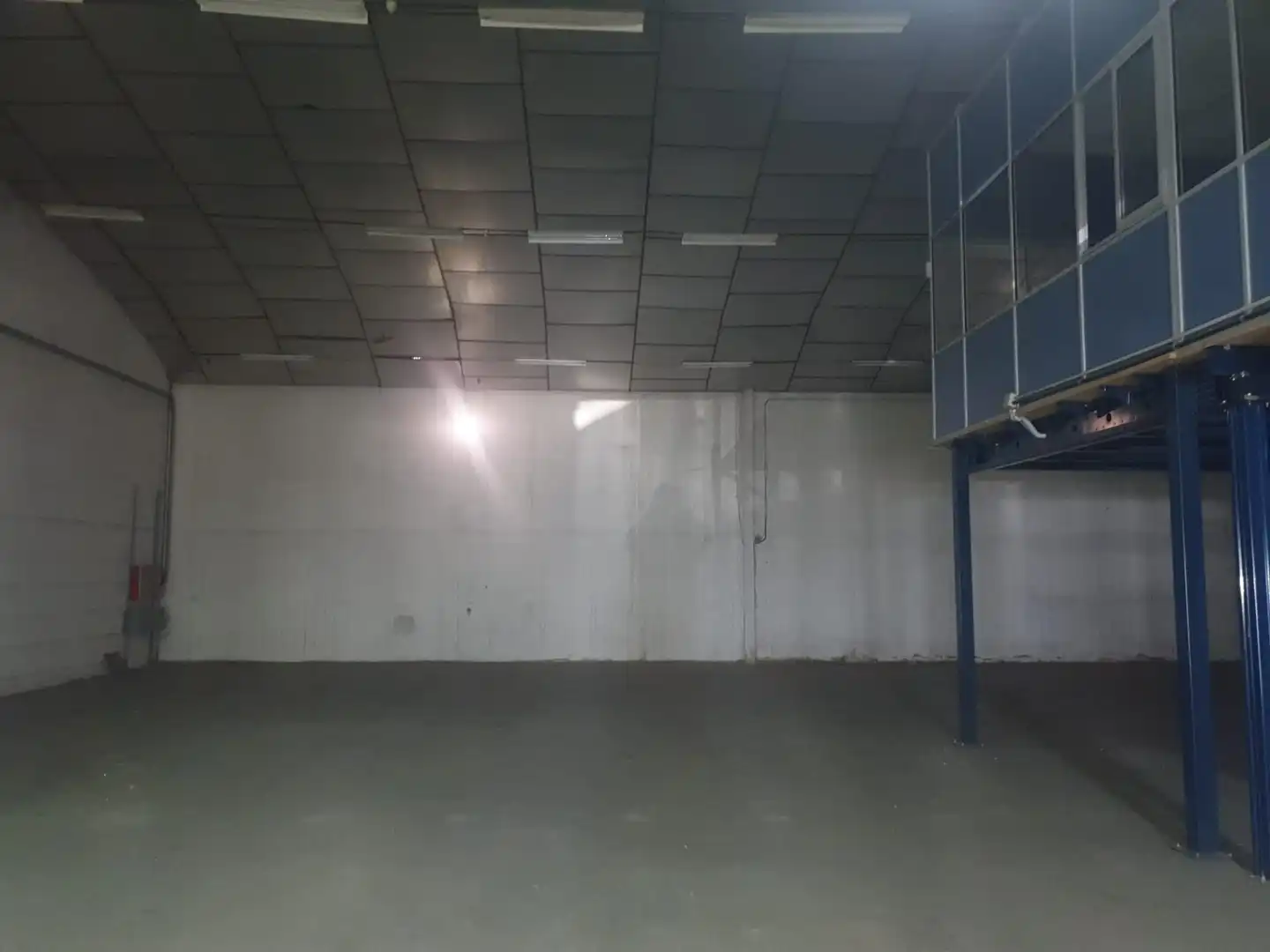 Nave industrial en alquiler en Sur, imagen 5