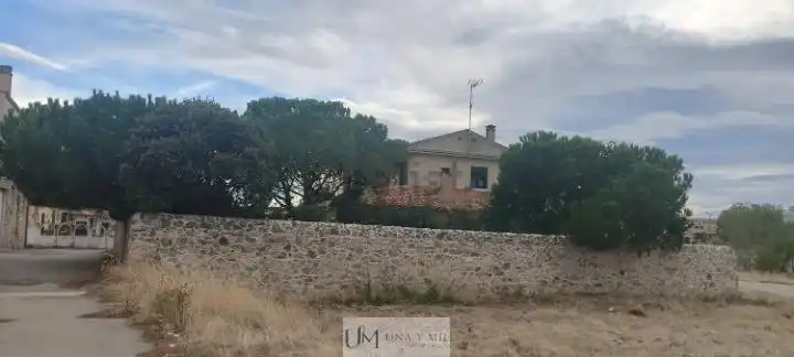 Casa o chalet en venta en Morille con Calefacción, Terraza y Balcón