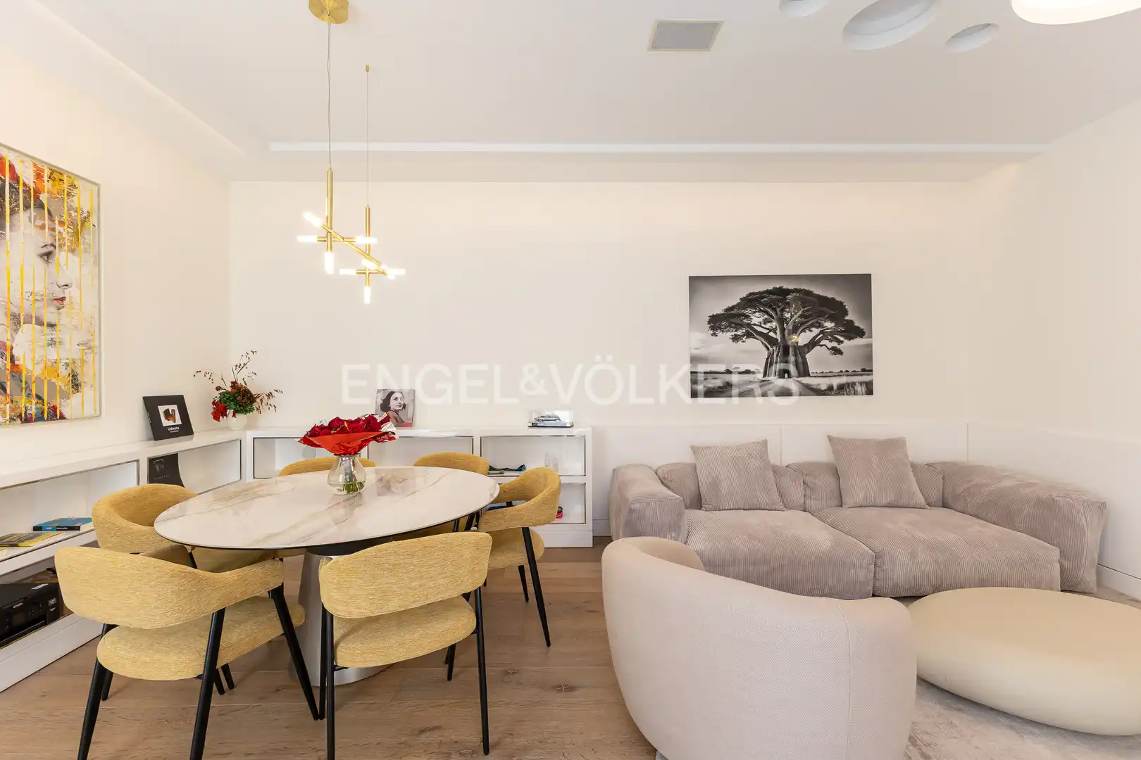 Sala d'estar de Àtic de lloguer en Madrid amb Aire condicionat, Calefacció i Terrassa