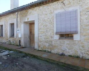 Vista exterior de Casa adosada en venda en Yanguas de Eresma