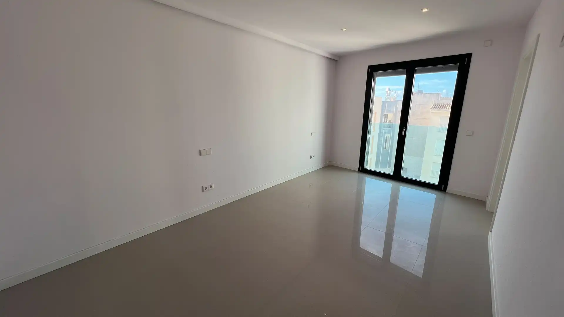 Sala d'estar de Àtic en venda en Alcúdia amb Aire condicionat, Terrassa i Internet