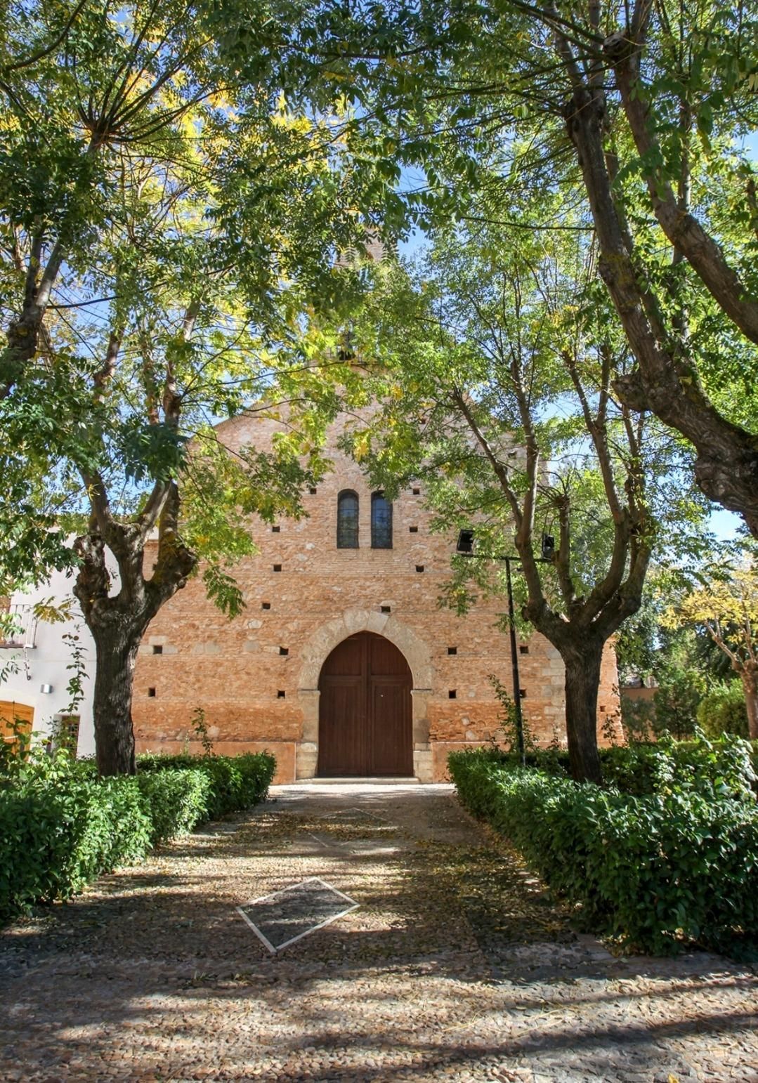 Vista exterior de Casa o xalet en venda en Torralba de Calatrava amb Aire condicionat, Calefacció i Jardí privat