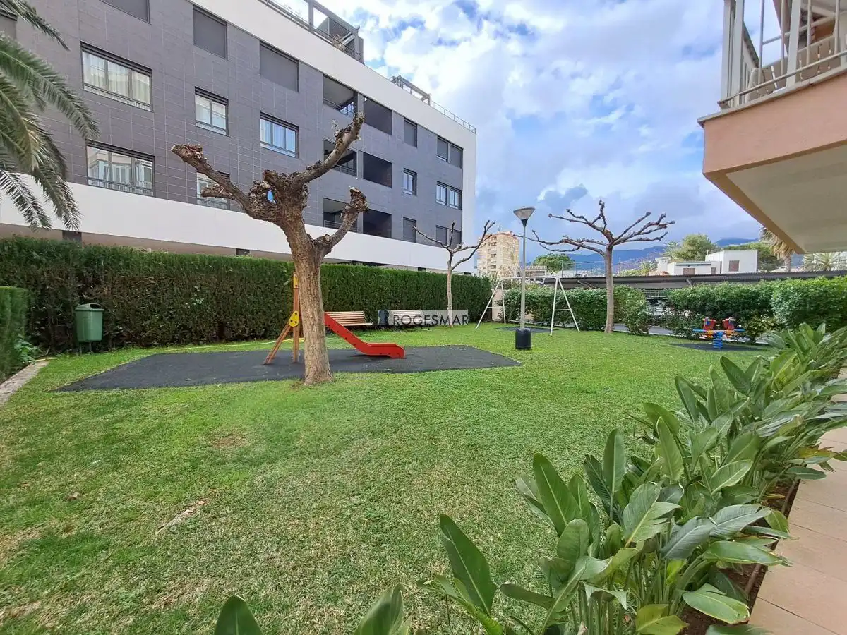 Terrasse von Wohnungen zum Verkauf in Benicasim / Benicàssim mit Terrasse, Abstellraum und Gemeinschaftspool