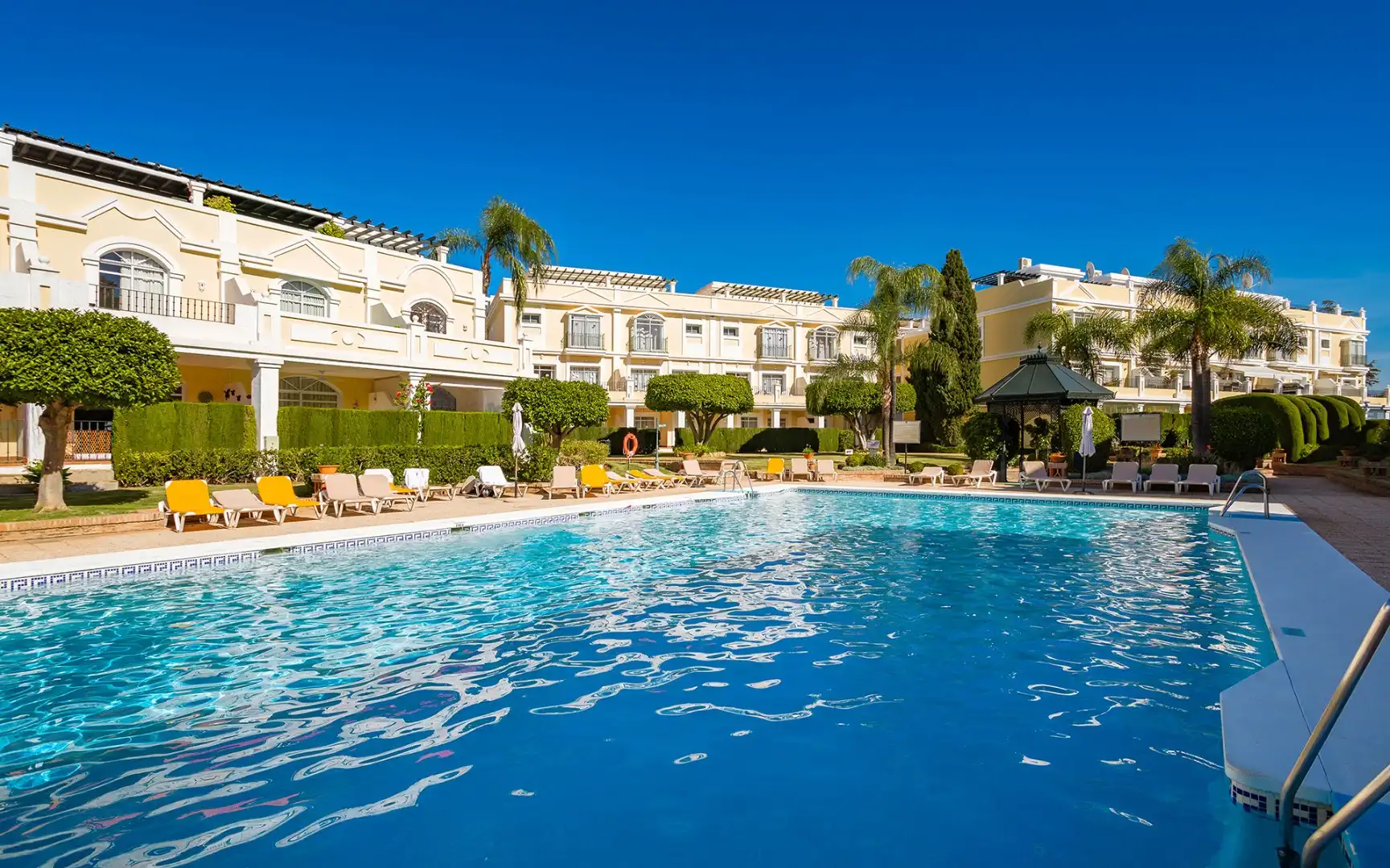 Swimming pool of Duplexes for sale in Marbella  with Air Conditioner, Terrace and Swimming Pool