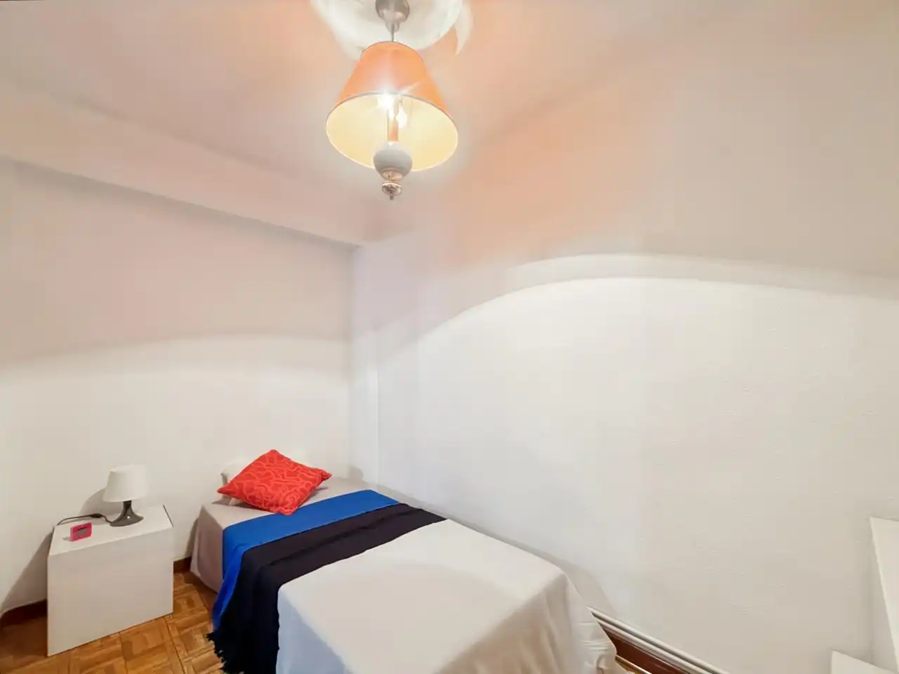 Habitación de Planta baja en venta en Madrid con Aire acondicionado, Calefacción y Parquet