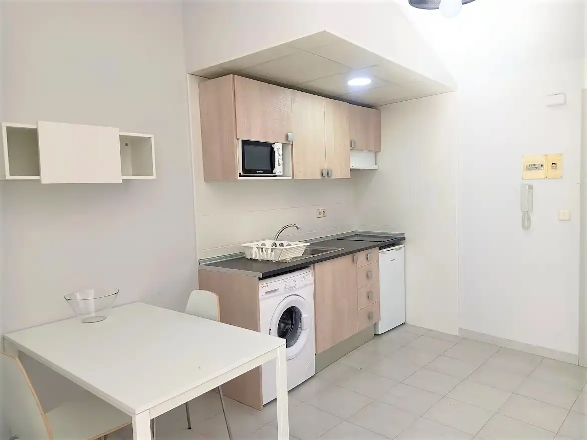 Küche von Wohnung zur Miete in Lleida mit Klimaanlage, Heizung und Terrasse