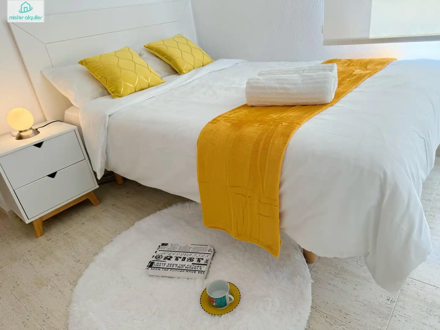Apartamento con piscina en alquiler en Calle MAGRANER, DEL 7
