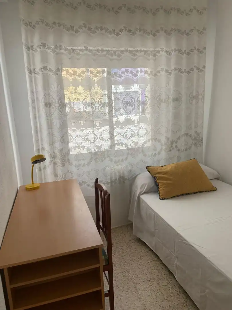 Bedroom of Flat for rent in Cáceres  with Air Conditioner, Heating and Furnished