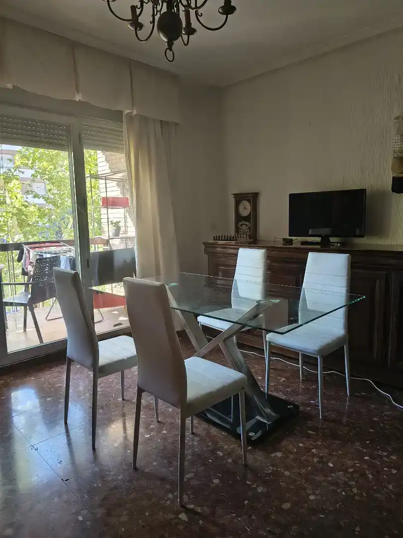 Comedor de Piso para compartir en Periurbano Oeste - Sierra