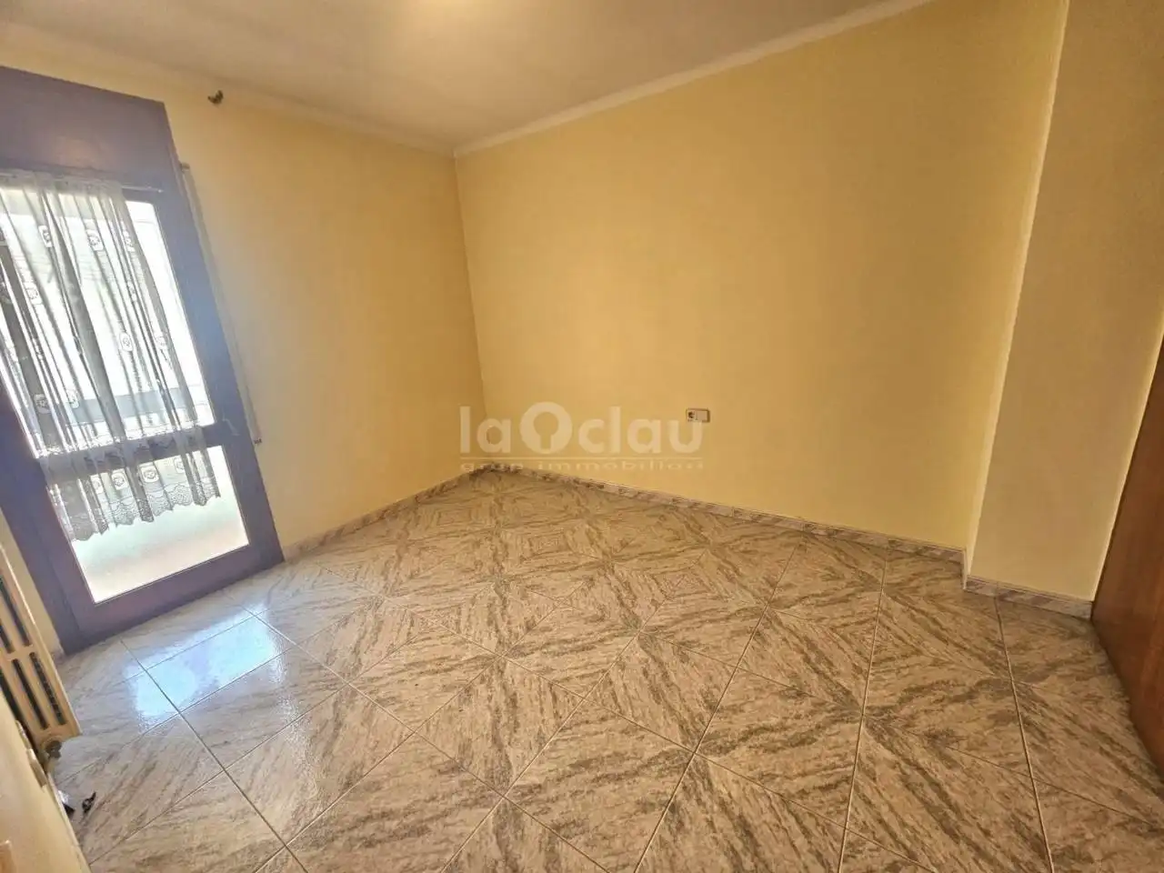 Habitación de Casa adosada en venta en Tona con Calefacción y Terraza