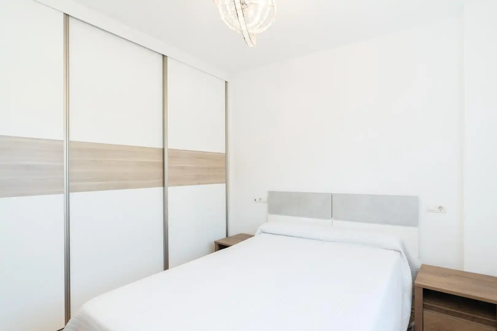 Habitación de Piso en venta en Gualchos con Terraza y Balcón