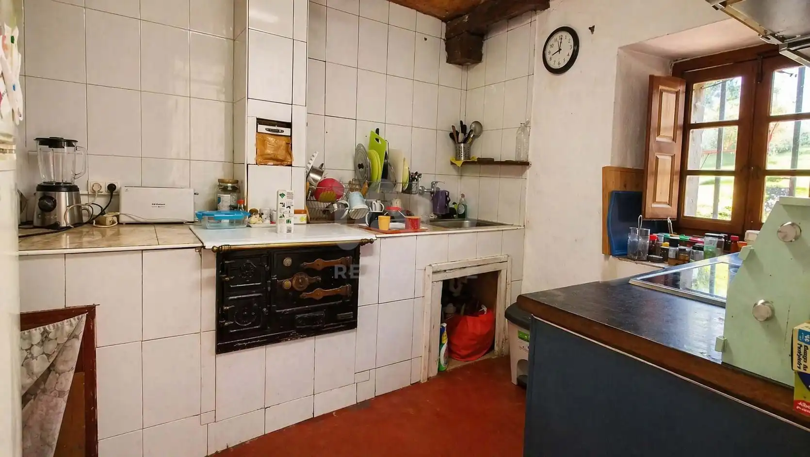 Cuina de Casa adosada en venda en Corvera de Toranzo amb Calefacció i Terrassa