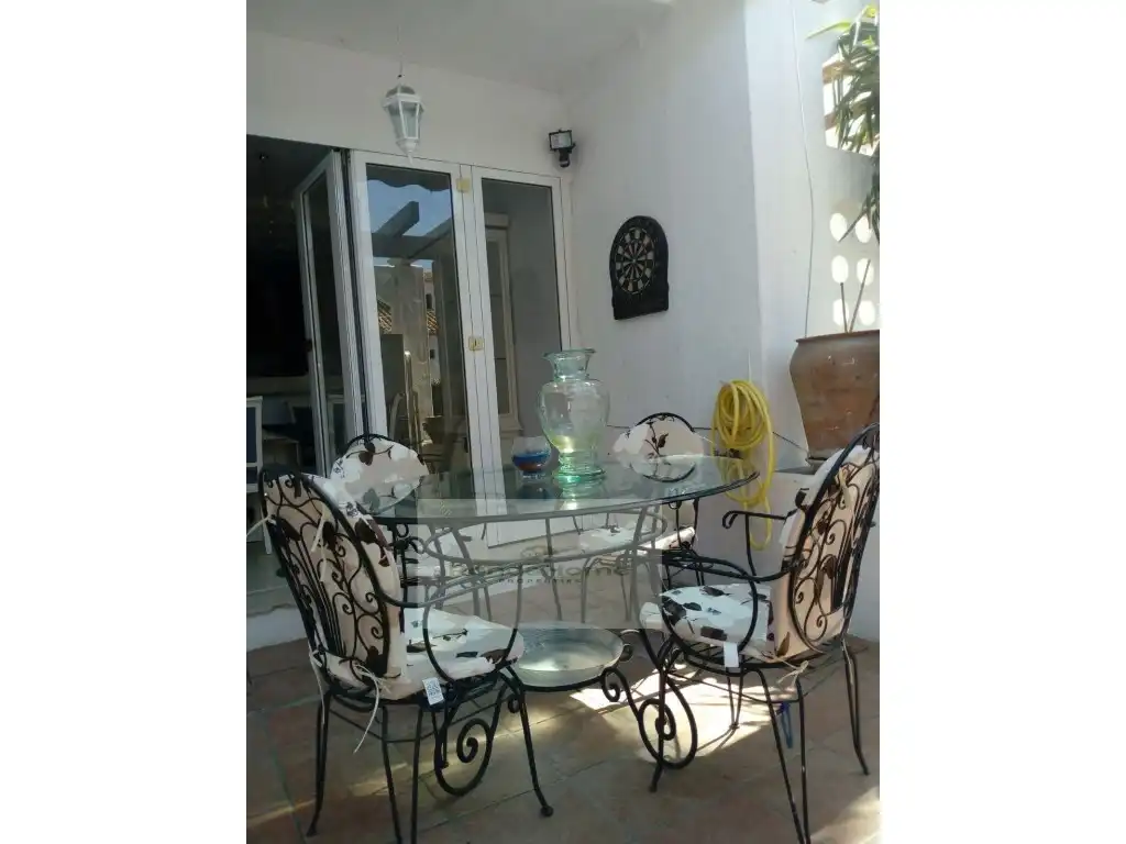 Houses for rent in Avenida Golondrinas, Atalaya - Isdabe