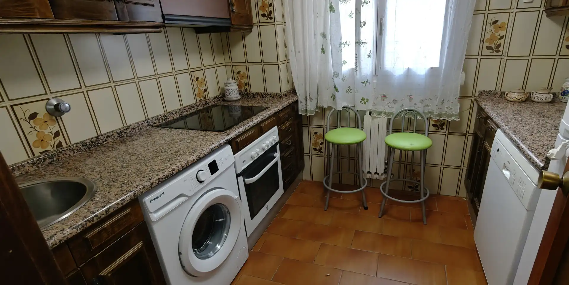 Cocina de Piso en venta en Zaragoza con Aire acondicionado, Calefacción y Parquet