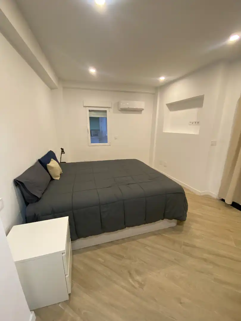 Bedroom of Apartments for rent in Málaga  with Air Conditioner, Furnished and Oven