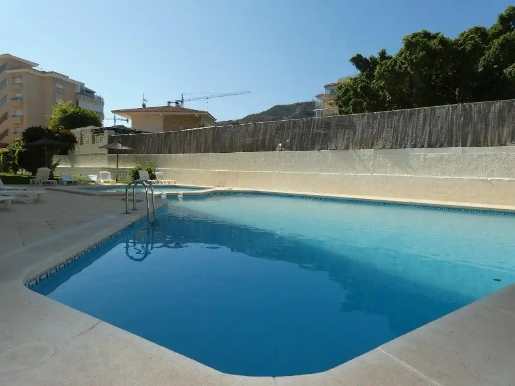 Apartment with terrace to rent in L'Albir