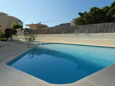 Mini appartamento con balcone in affitto a L'Albir