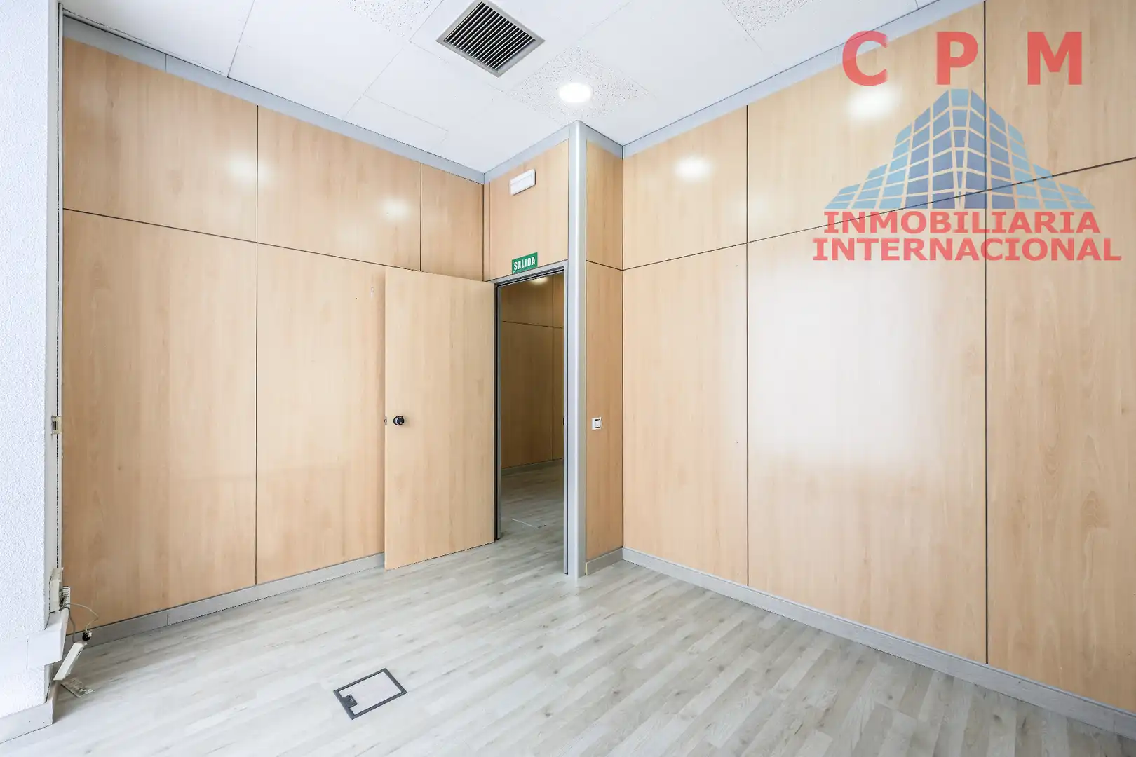Office for sale in Usera