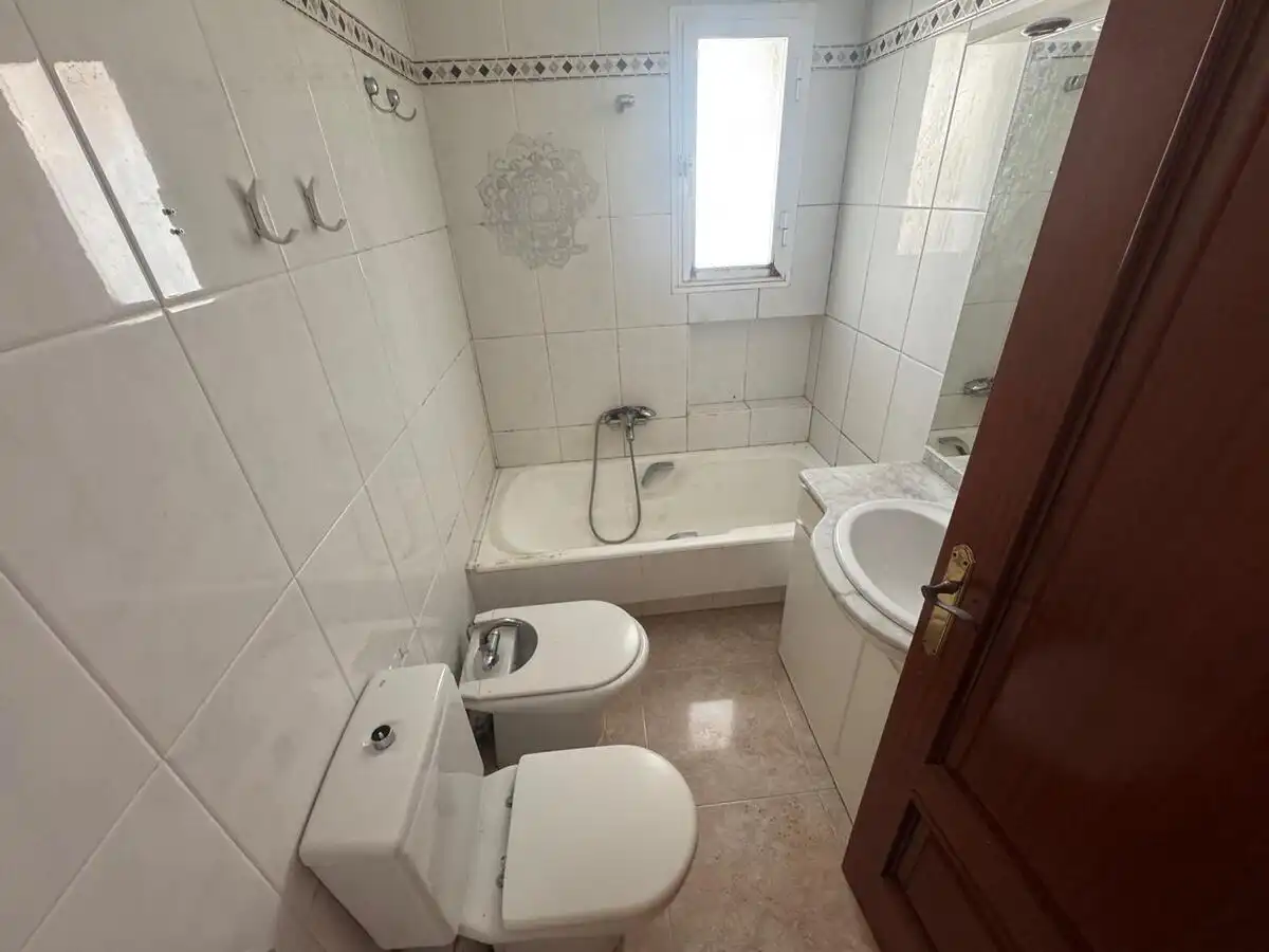 Bathroom of Flat for sale in La Riba, Tarragona