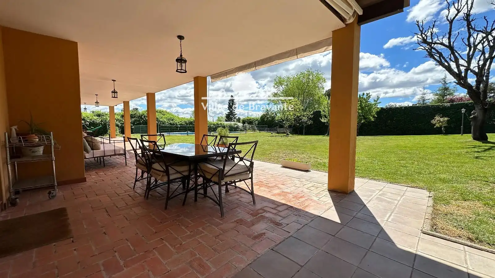 Terrace of Houses for sale in Villanueva de la Cañada  with Air Conditioner, Heating and Parquet flooring