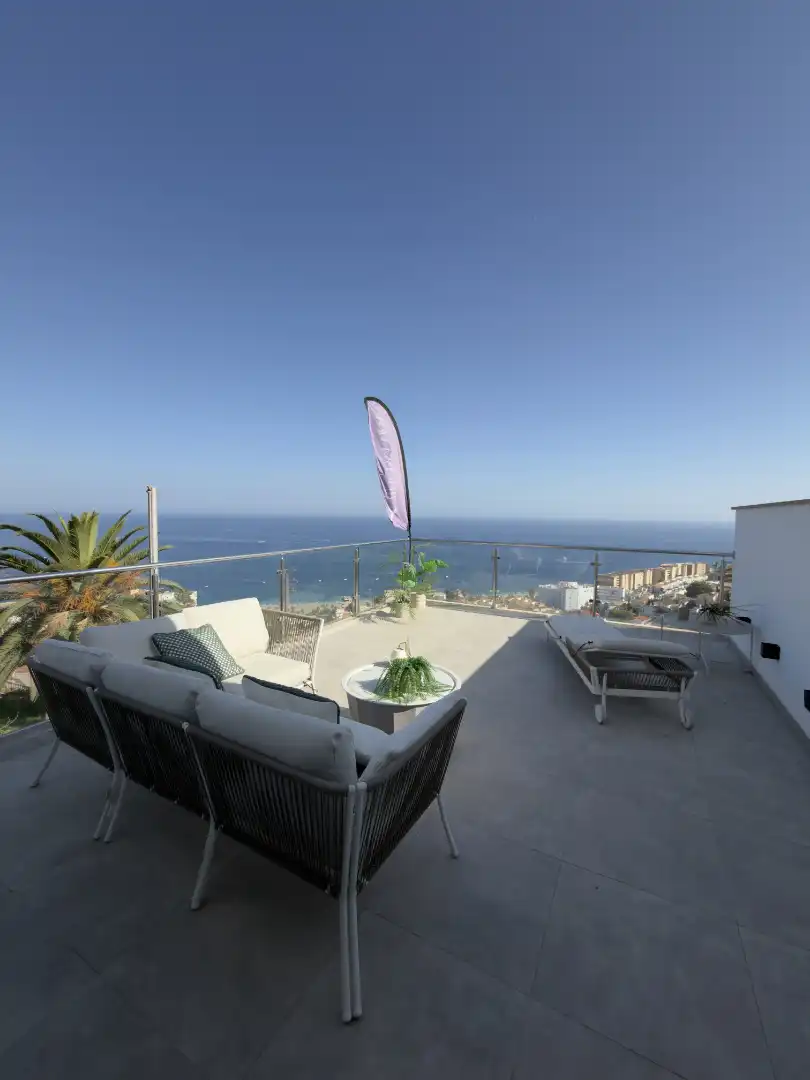 Terrace of Detached homes for sale in Almuñécar  with Air Conditioner, Heating and Parquet flooring