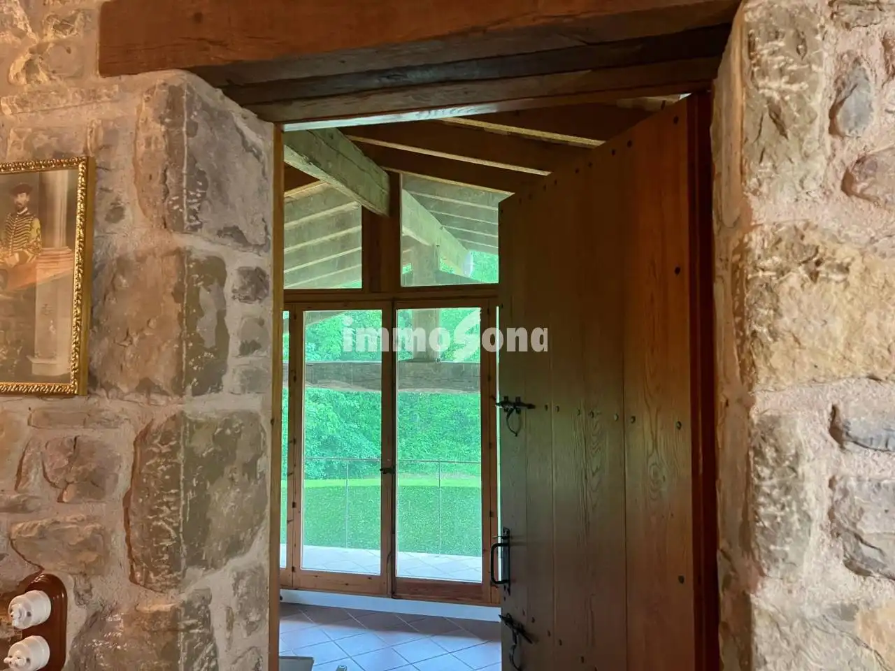 Finca rústica en venda en La Vall d'en Bas amb Calefacció, Jardí privat i Alarma