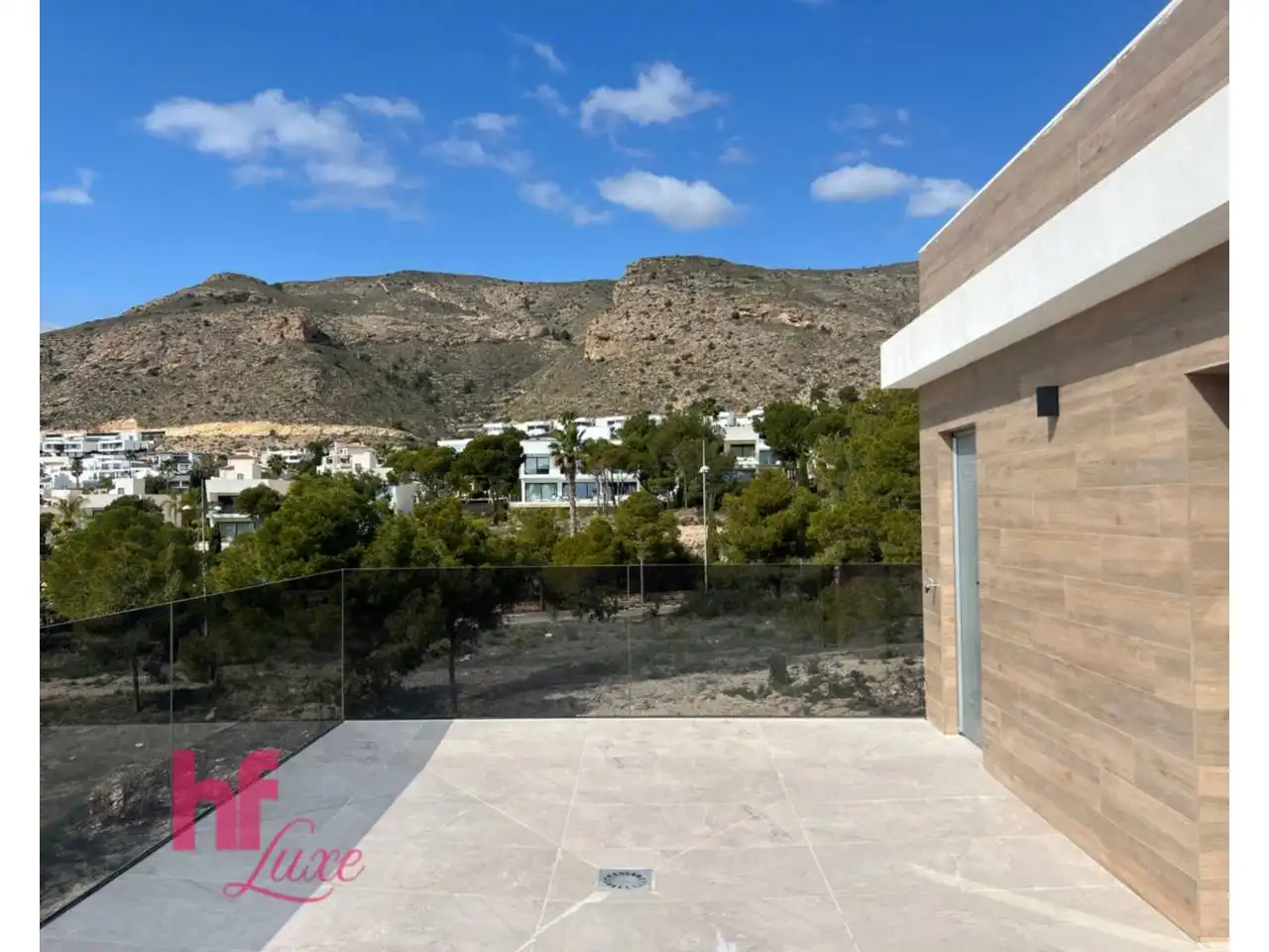 Detached house with pool for sale in Calle Londres, imagen 40
