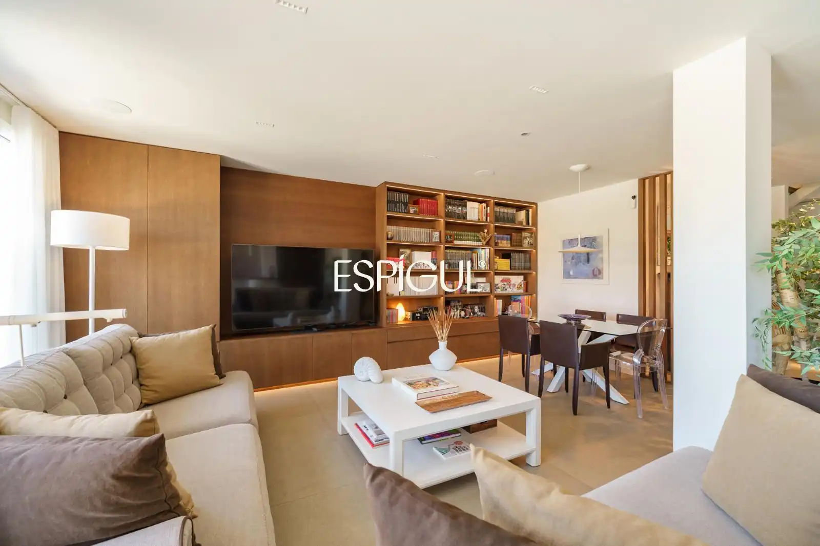 Living room of Attic for sale in Barcelona  with Air Conditioner, Heating and Parquet flooring