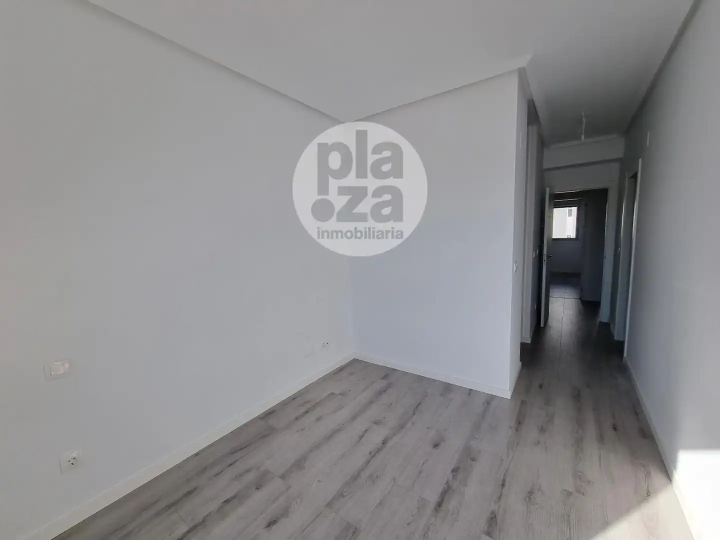 Habitación de Piso en venta en Burgos con Calefacción, Terraza y Trastero