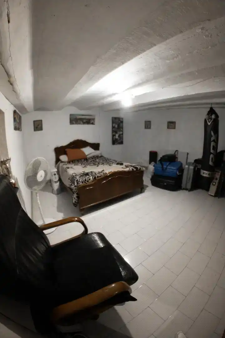 Casa adosada en venta en Cedrillas con Trastero, Amueblado y Horno