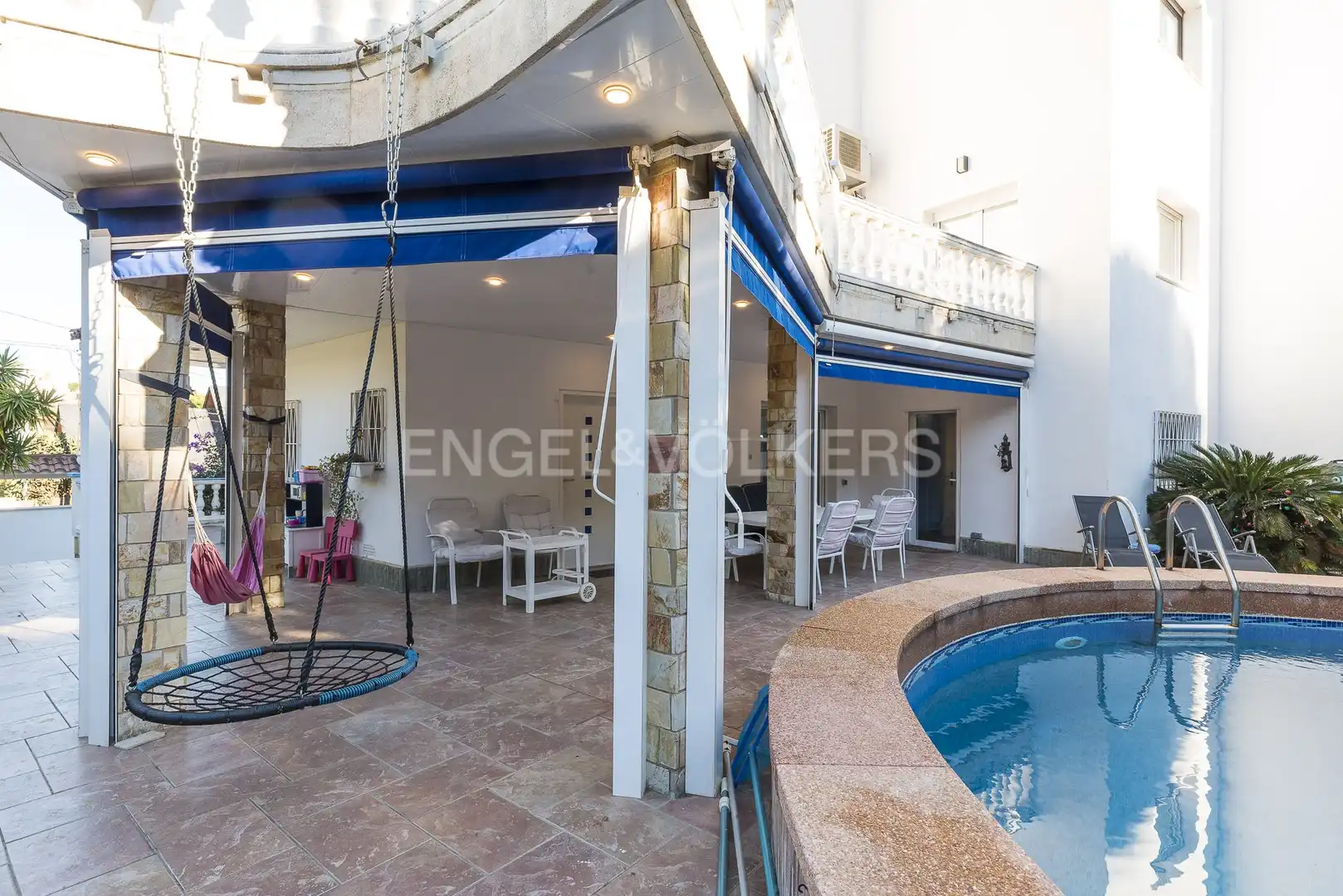 Terrace of Houses for rent in Castelldefels  with Air Conditioner, Heating and Private garden