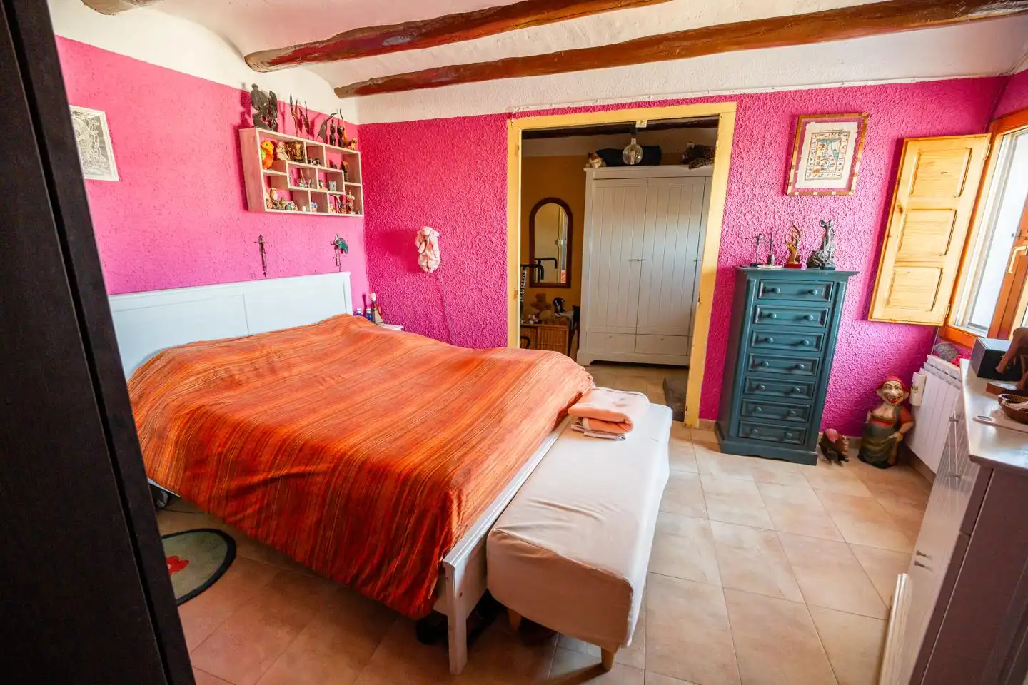 Habitación de Casa o chalet en venta en Almonacid de la Sierra con Calefacción, Terraza y Balcón
