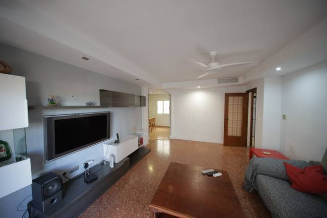 Piso en Venta en Carrer Ribarroja en Centro Ciudad
