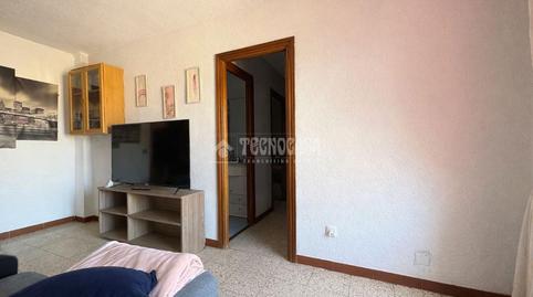 Foto 3 de Piso en venta en Juan de la Cierva, Getafe