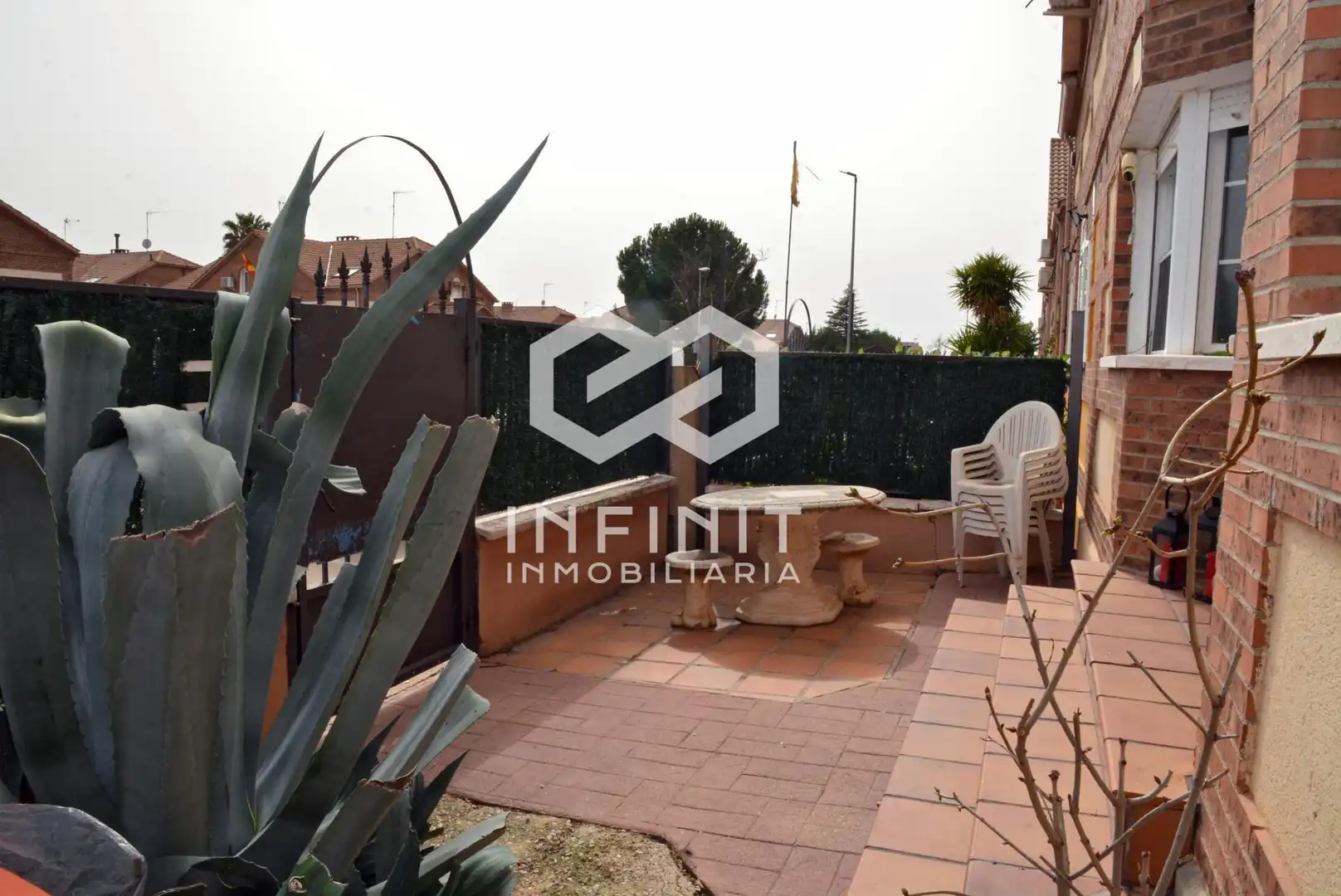 Casa adosada en venta en Villanueva de la Torre
