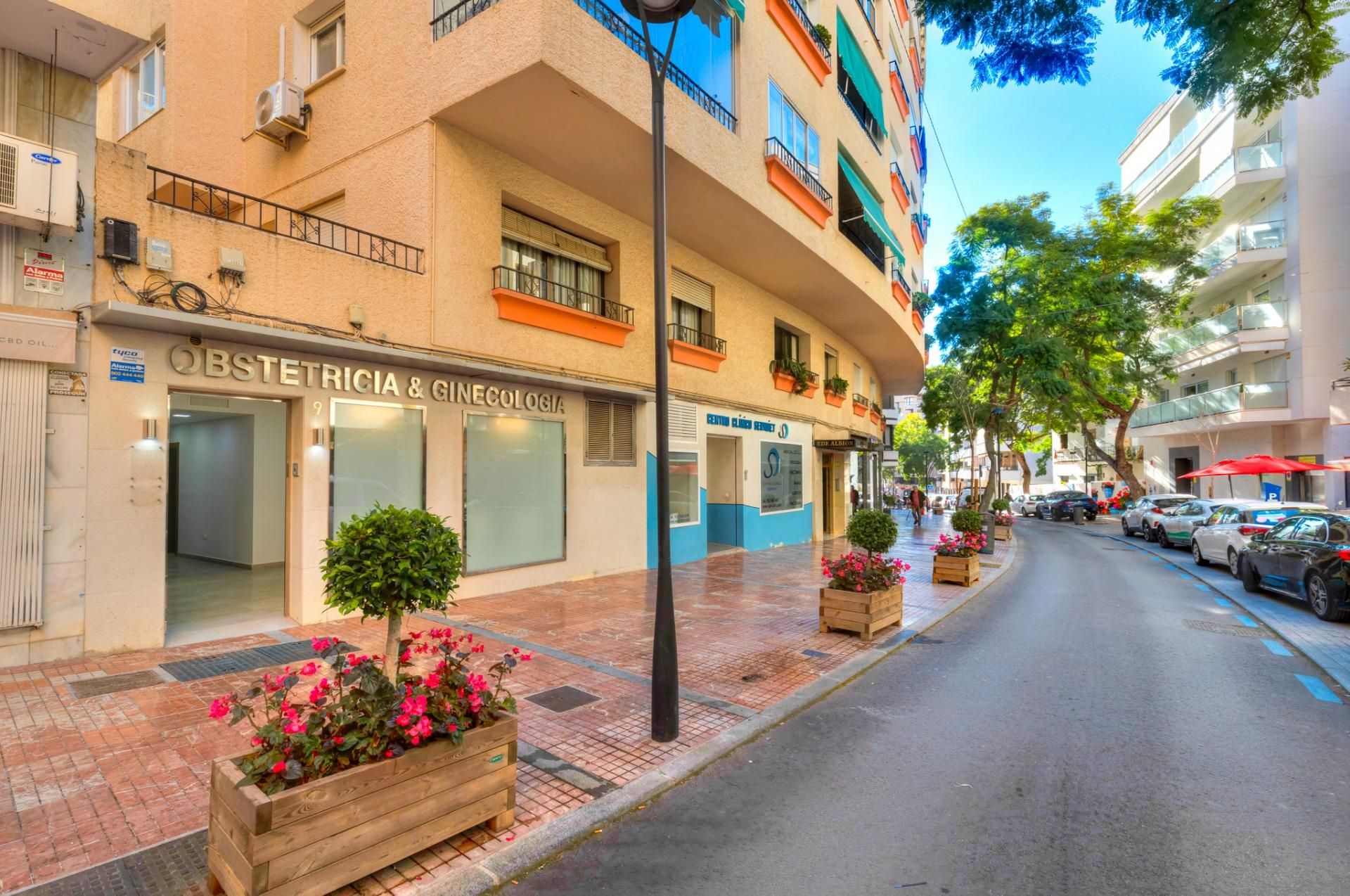 Exterior view of Premises to rent in Marbella  with Air Conditioner and Furnished
